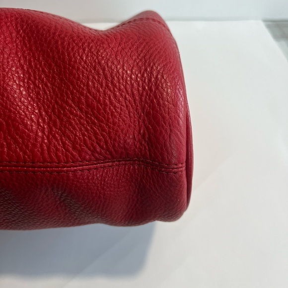 Michael Kors Red Pebble Leather
Tote Bag with Tan Straps - Picture 10 of 12